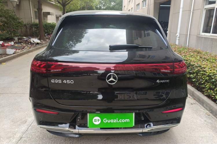 Used Mercedes-Benz EQS SUV 2023 450 4MATIC Pioneer Edition Rear
