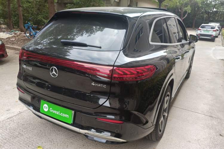 Used Mercedes-Benz EQS SUV 2023 450 4MATIC Pioneer Edition Rear Right 45 Deg