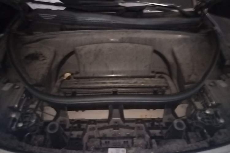 Used Mercedes-Benz EQS SUV 2023 450 4MATIC Pioneer Edition Engine Bay