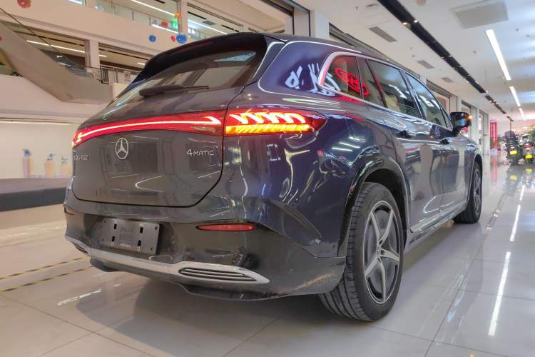 Used Mercedes-Benz EQS SUV 2023 450 4MATIC Pioneer Edition Exterior 1
