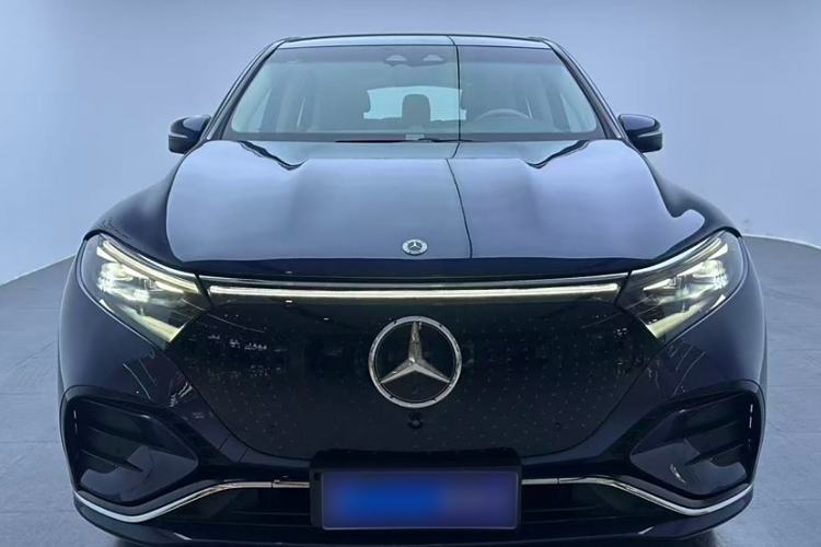 Used Mercedes-Benz EQS SUV 2023 450 4MATIC Pioneer Edition Exterior 4