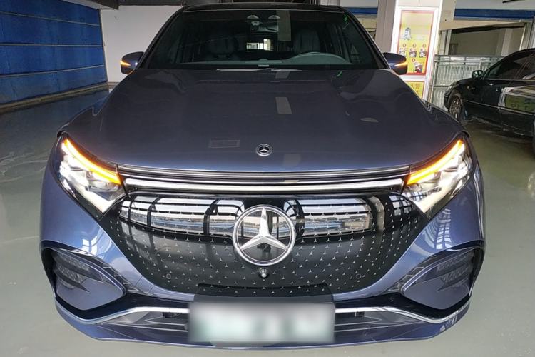 Used Mercedes-Benz EQS SUV 2023 450+ Front