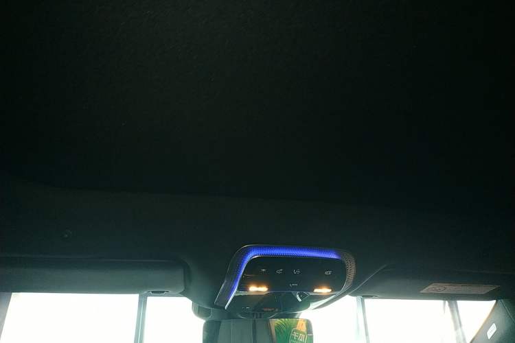 Used Mercedes-Benz EQS SUV 2023 450+ Headliner