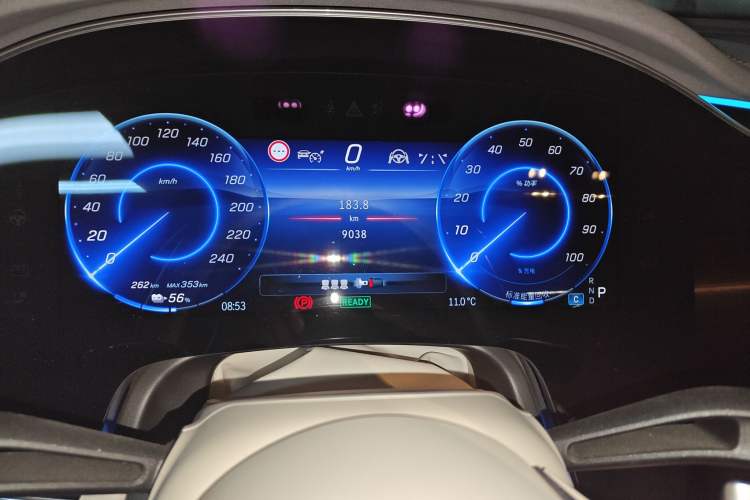 Used Mercedes-Benz EQS SUV 2023 450 4MATIC Pioneer Edition Instrument Cluster