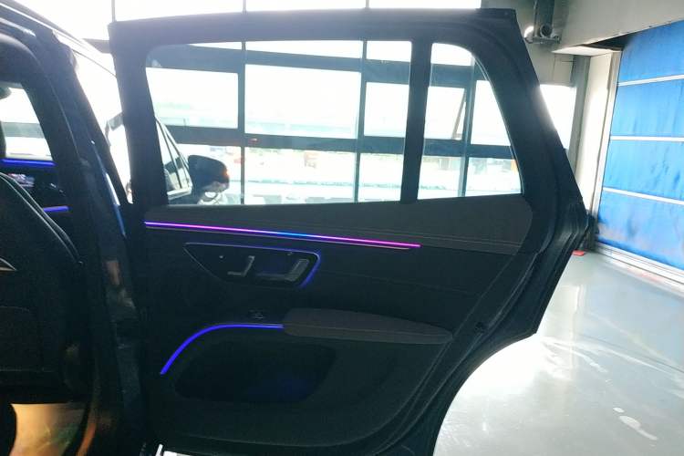 Used Mercedes-Benz EQS SUV 2023 450+ Right Rear Door Interior