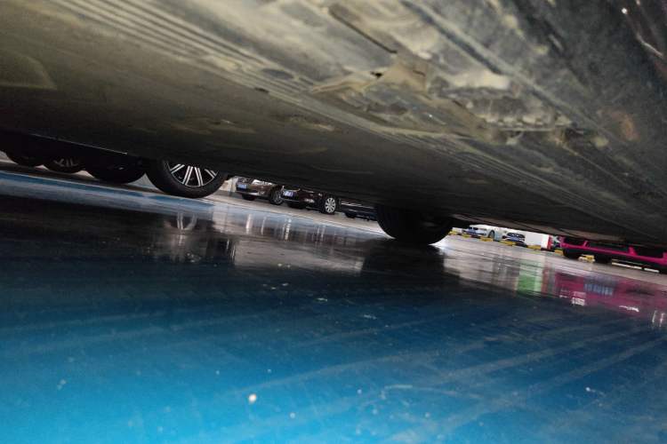 Used Mercedes-Benz EQS SUV 2023 450+ Chassis Rear Right