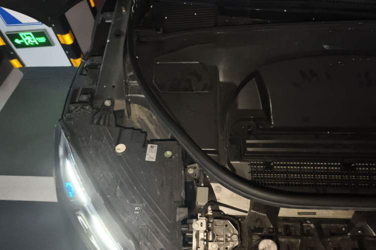 Used Mercedes-Benz EQS SUV 2023 450+ Engine Bay Right