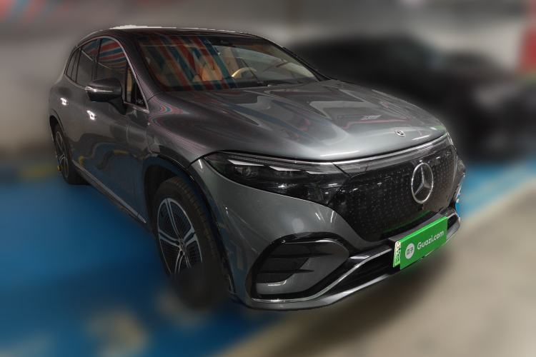 Used Mercedes-Benz EQS SUV 2023 450+ Front Right 45 Deg