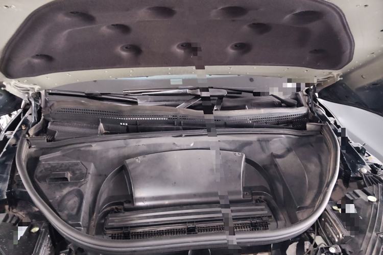 Used Mercedes-Benz EQS SUV 2023 450 4MATIC Pioneer Edition Engine Bay