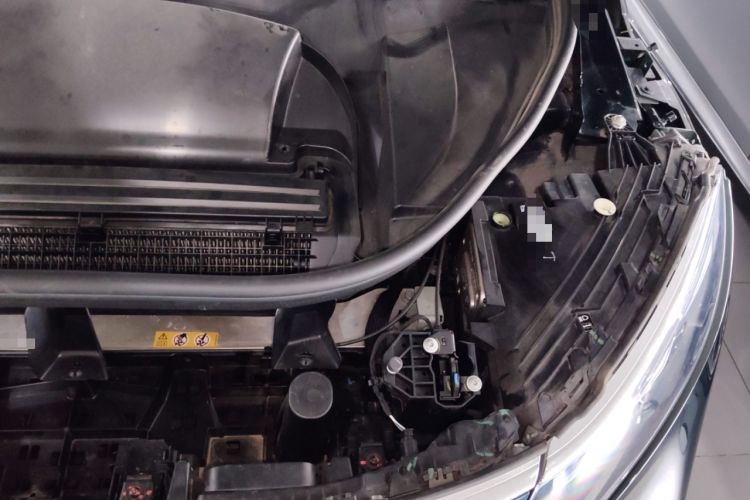 Used Mercedes-Benz EQS SUV 2023 450 4MATIC Pioneer Edition Engine Bay Left