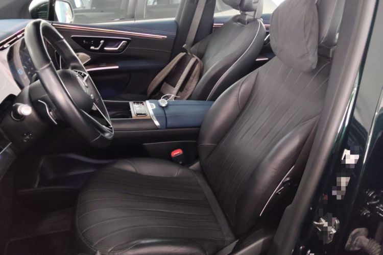 Used Mercedes-Benz EQS SUV 2023 450 4MATIC Pioneer Edition Left Front Seat