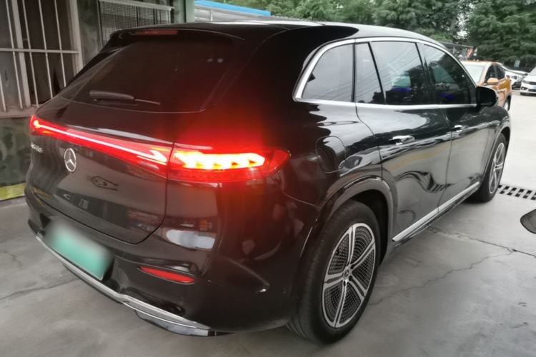 Used Mercedes-Benz EQS SUV 2023 450+ Rear Right 45 Deg