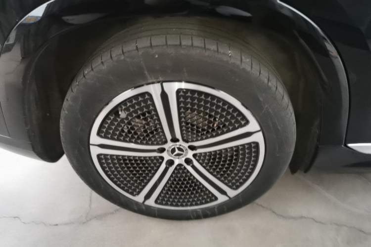 Used Mercedes-Benz EQS SUV 2023 450+ Right Rear Wheel Hub