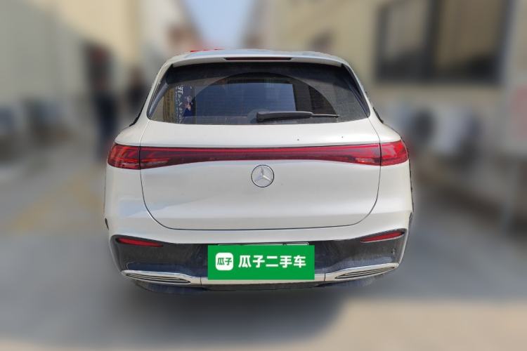 Used Mercedes-Benz EQS SUV 2023 450 4MATIC Pioneer Edition Rear