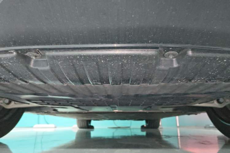 Used Mercedes-Benz EQS SUV 2023 450 4MATIC Luxury Edition Chassis Front