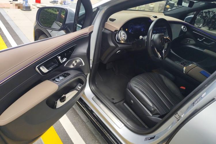 Used Mercedes-Benz EQS SUV 2023 450+ Driver Seat