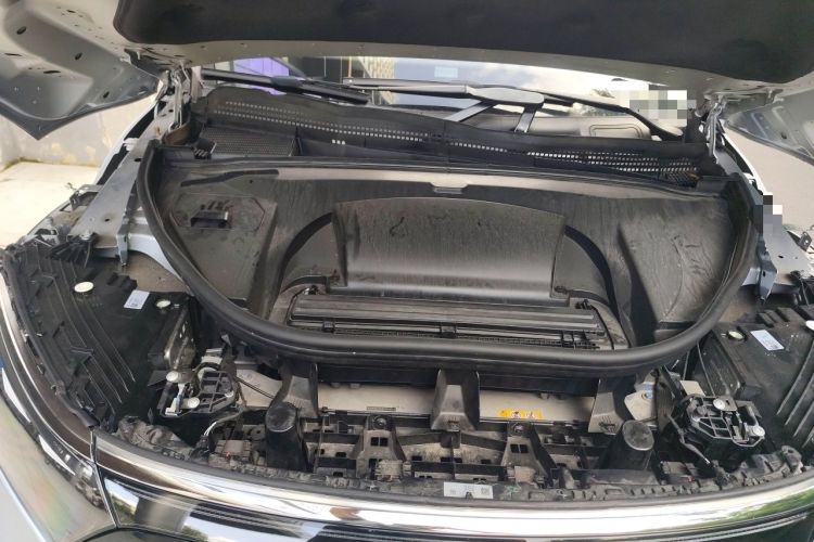 Used Mercedes-Benz EQS SUV 2023 450+ Engine Bay