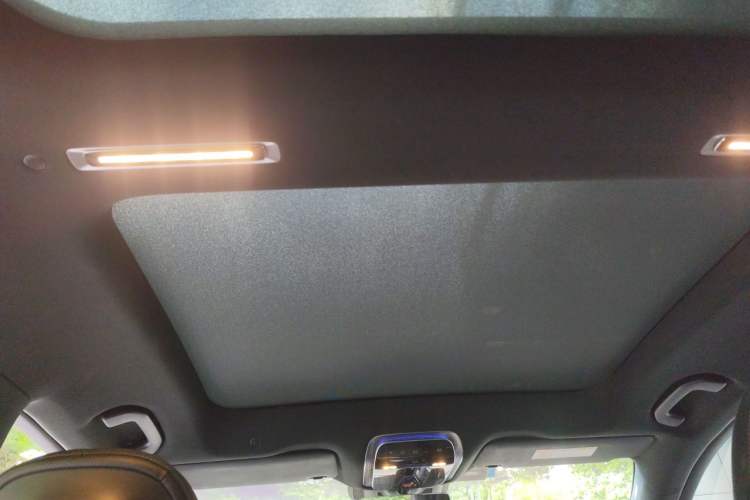 Used Mercedes-Benz EQS SUV 2023 450+ Headliner