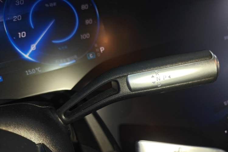 Used Mercedes-Benz EQS SUV 2023 450+ Gear Lever
