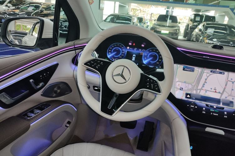 Used Mercedes-Benz EQS SUV 2023 450 4MATIC Luxury Edition Steering Wheel