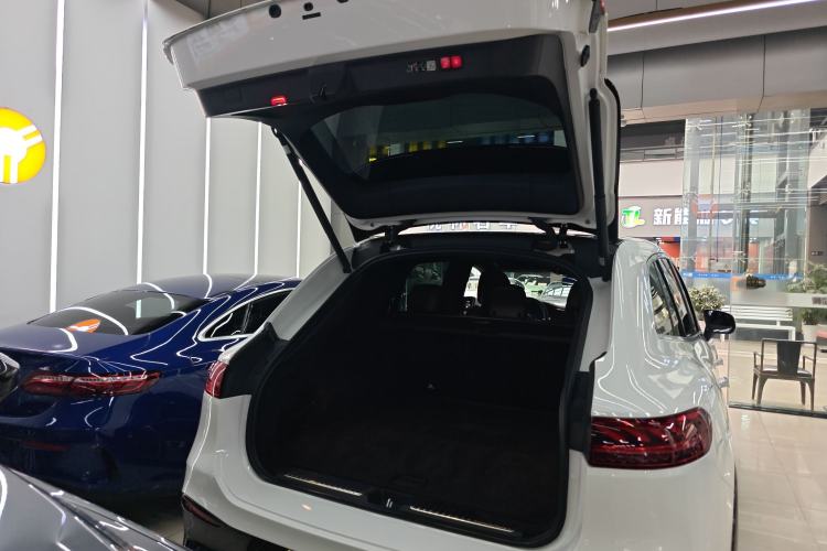 Used Mercedes-Benz EQS SUV 2023 450+ Trunk