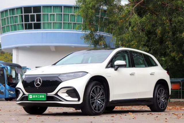 Used Mercedes-Benz EQS SUV 2023 450 4MATIC Luxury Edition