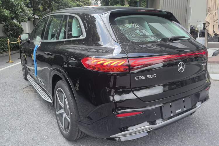 Used Mercedes-Benz EQS SUV 2025 500 4MATIC Rear Left 45 Deg