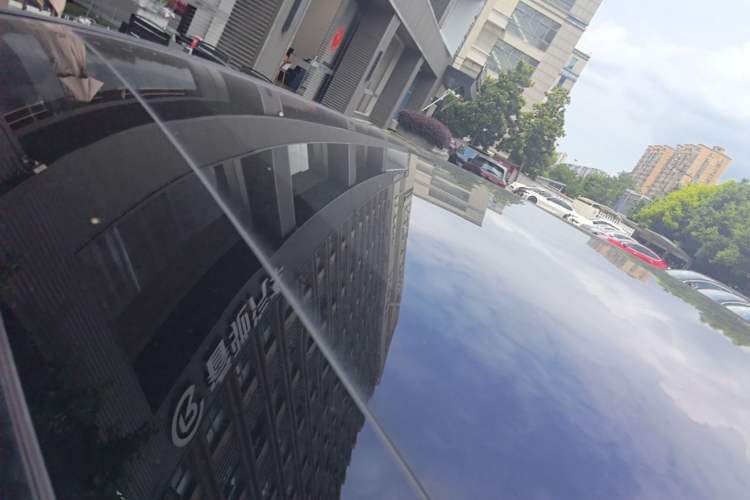 Used Mercedes-Benz EQS SUV 2025 500 4MATIC Roof