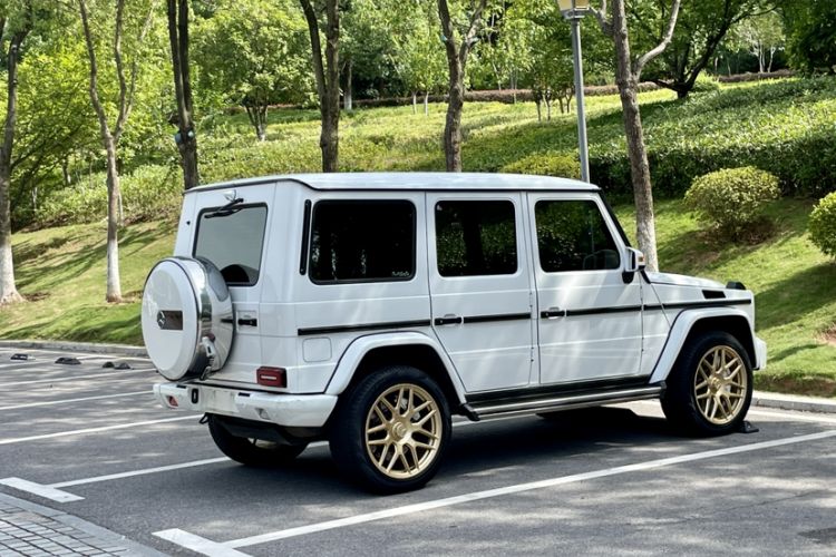 Used Mercedes-Benz G-Class 2017 G 350 d Exterior 8