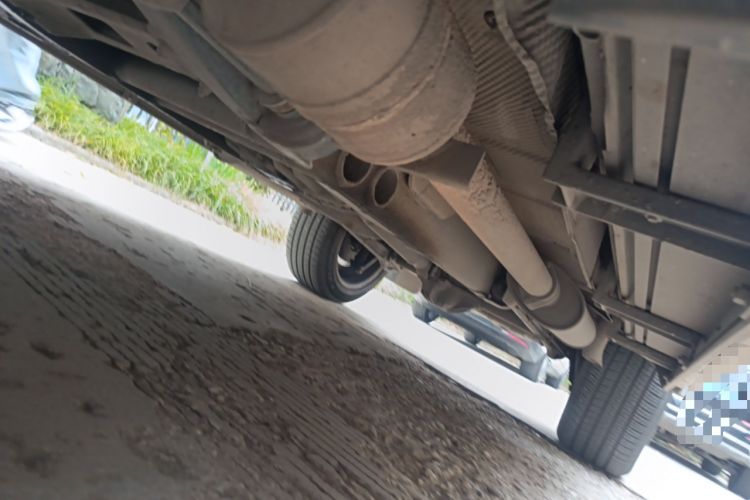 Used Mercedes-Benz G-Class 2010 G 500 Chassis Front Left