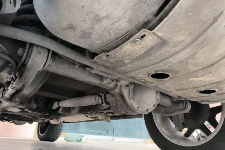 Used Mercedes-Benz G-Class 2010 G 500 Chassis Rear Left
