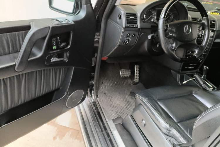 Used Mercedes-Benz G-Class 2010 G 500 Driver Seat
