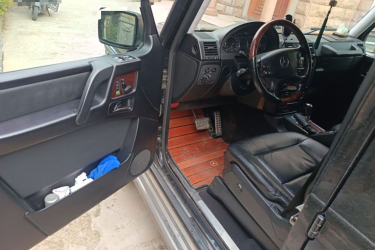 Used Mercedes-Benz G-Class 2010 G 500 Driver Seat