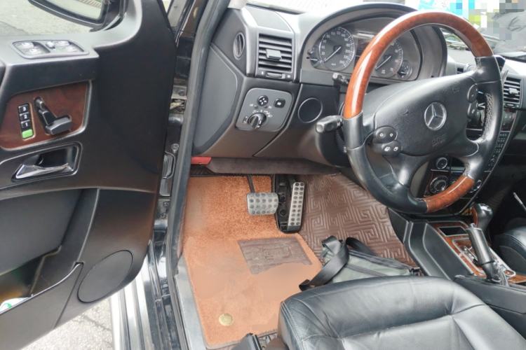 Used Mercedes-Benz G-Class 2010 G 500 Driver Seat