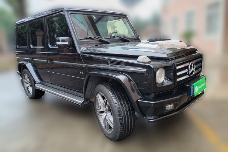 Used Mercedes-Benz G-Class 2010 G 500 Front Right 45 Deg