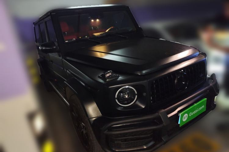 Used Mercedes-Benz G-Class 2010 G 500 Front Right 45 Deg