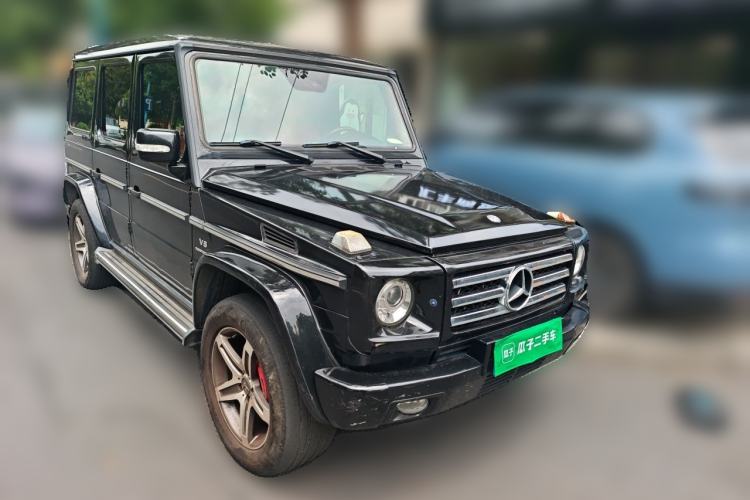 Used Mercedes-Benz G-Class 2010 G 500 Front Right 45 Deg