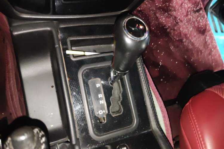 Used Mercedes-Benz G-Class 2010 G 500 Gear Lever
