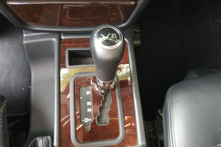 Used Mercedes-Benz G-Class 2010 G 500 Gear Lever