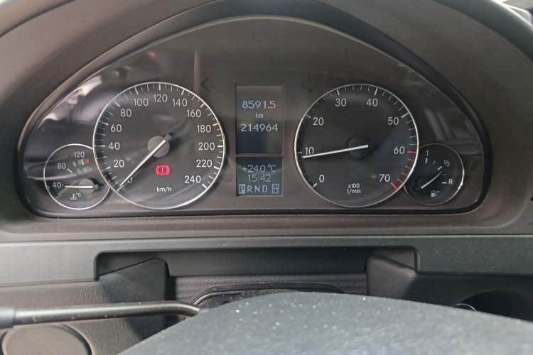 Used Mercedes-Benz G-Class 2010 G 500 Instrument Cluster