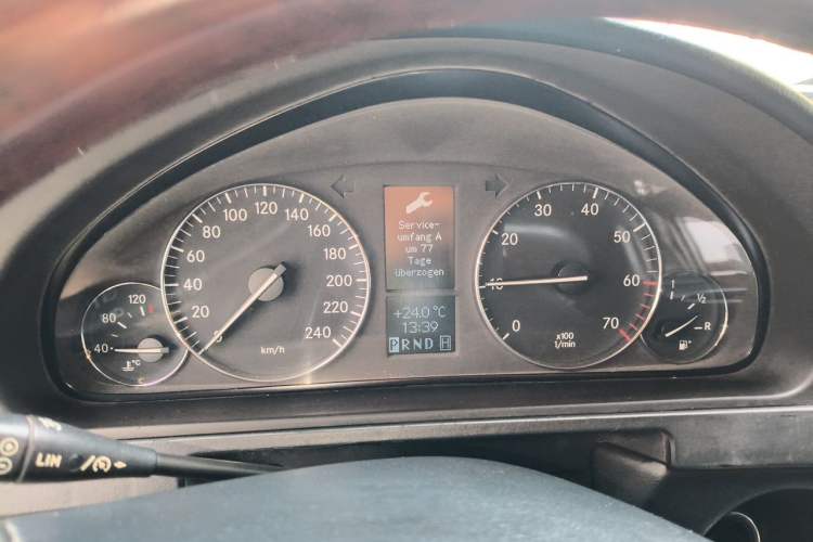 Used Mercedes-Benz G-Class 2010 G 500 Instrument Cluster