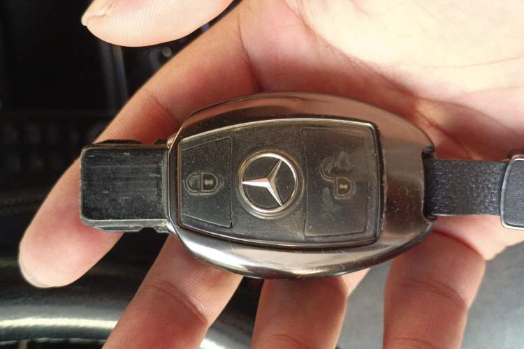 Used Mercedes-Benz G-Class 2010 G 500 Interior 1