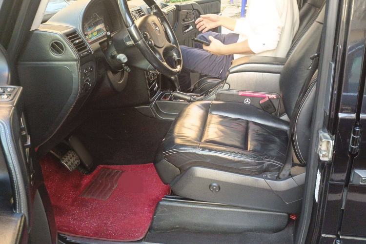 Used Mercedes-Benz G-Class 2010 G 500 Left Front Seat