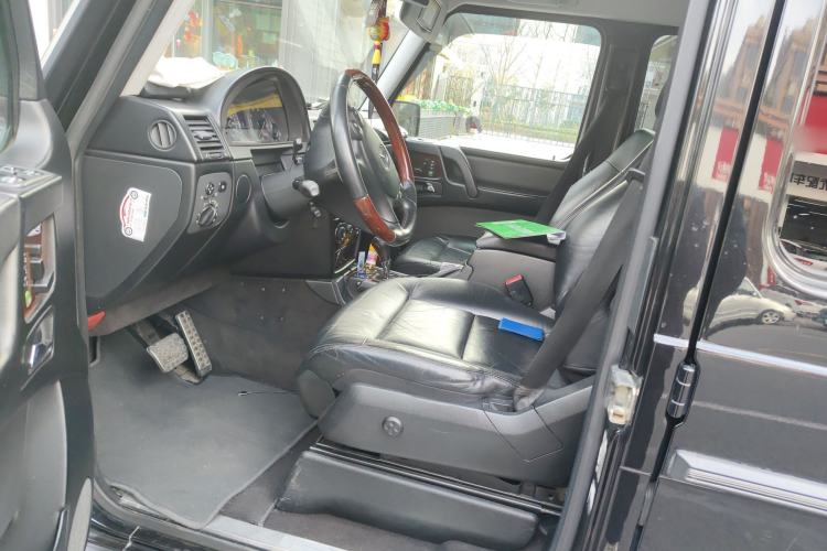 Used Mercedes-Benz G-Class 2010 G 500 Left Front Seat