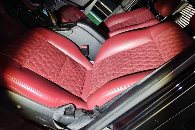 Used Mercedes-Benz G-Class 2010 G 500 Left Front Seat