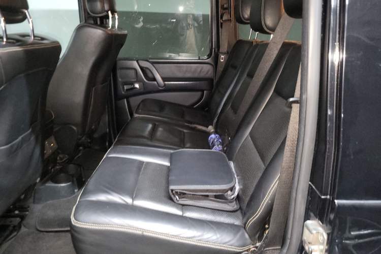 Used Mercedes-Benz G-Class 2010 G 500 Left Rear Seat