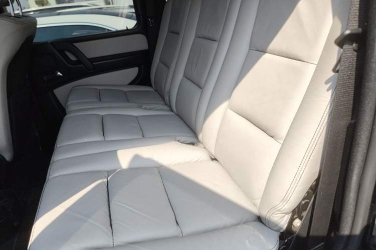 Used Mercedes-Benz G-Class 2010 G 500 Left Rear Seat