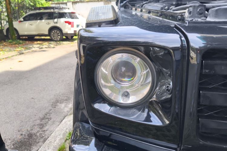 Used Mercedes-Benz G-Class 2010 G 500 Right Front Headlight