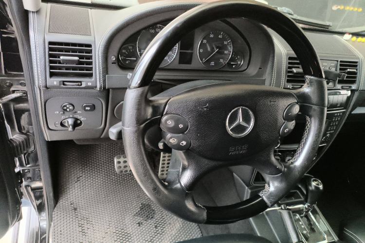 Used Mercedes-Benz G-Class 2010 G 500 Steering Wheel