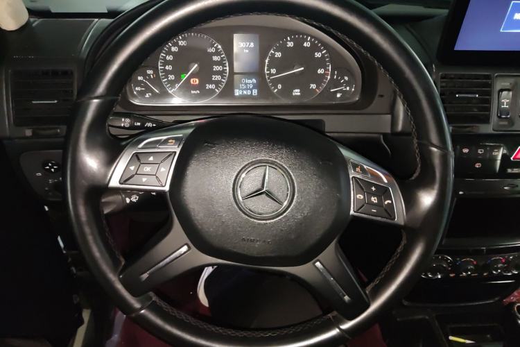 Used Mercedes-Benz G-Class 2010 G 500 Steering Wheel